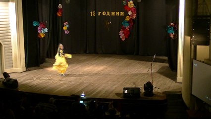 "Новите обувки", танц на  "Златните момичета"