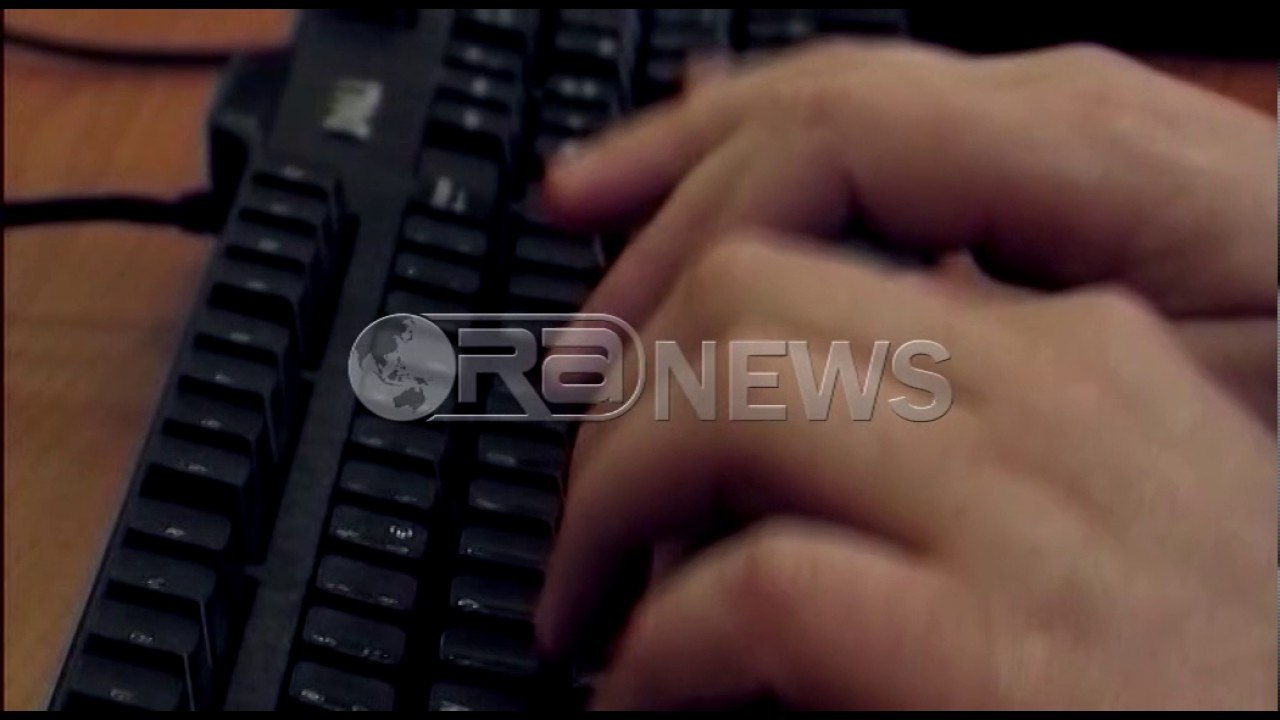 Ora News – Kandidaturat e KED, Llalla i përgjigjet Xhafajt: Mund ta çoni në Kushtetuese!