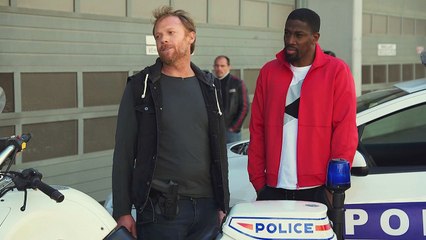 Indiscrétion : Eric fait des avances à Samia