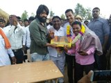 Yash Felicitates Workers At Koppala On International Labour day