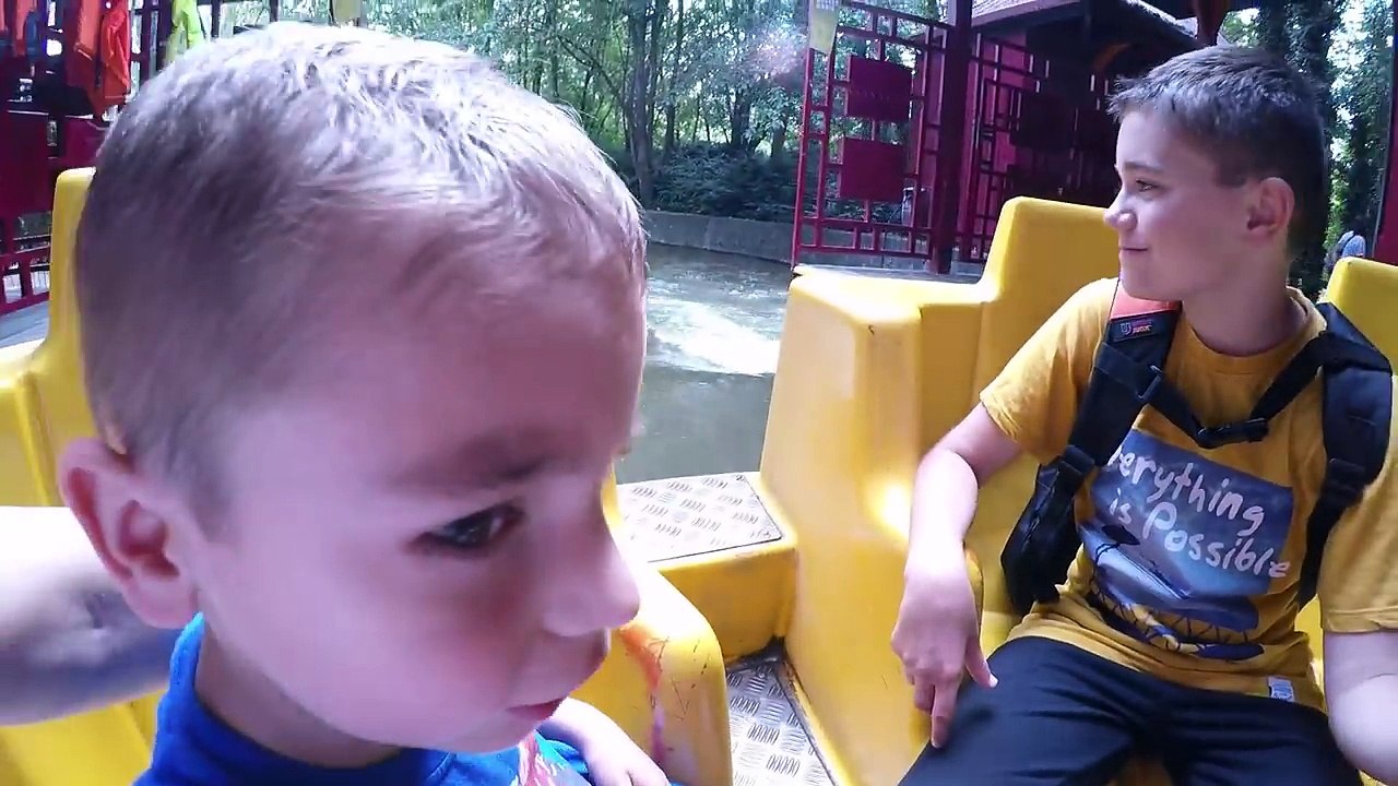 VLOG - Petites Frayeurs pour Swan au Parc d'Attractions WALIBI - 2_2 -