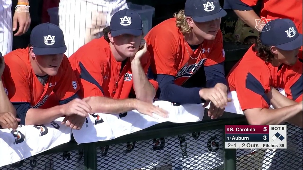 Conor Davis walk off homerun vs South Carolina