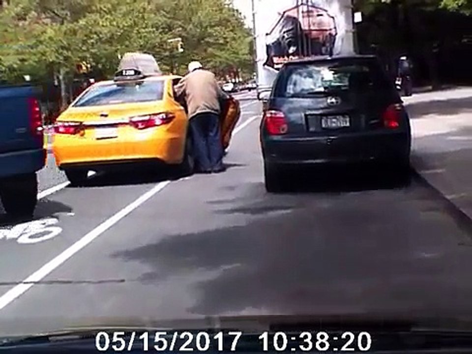 5 secondes pour rentrer dans un taxi