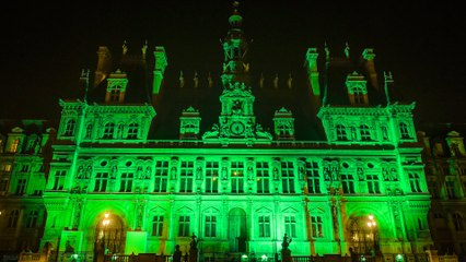 International landmarks light up green for Paris accord