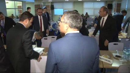 Bakan Tüfenkci, İmam Hatiplilerle İftar Yaptı