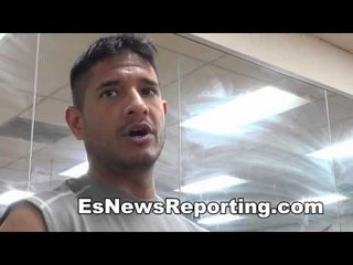 fan says mares beats santa cruz - EsNews