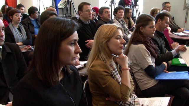 Report TV - Konstituohet Këshilli i Shoqërisë Civile, Klosi:Ruajtëm barazinë gjinore