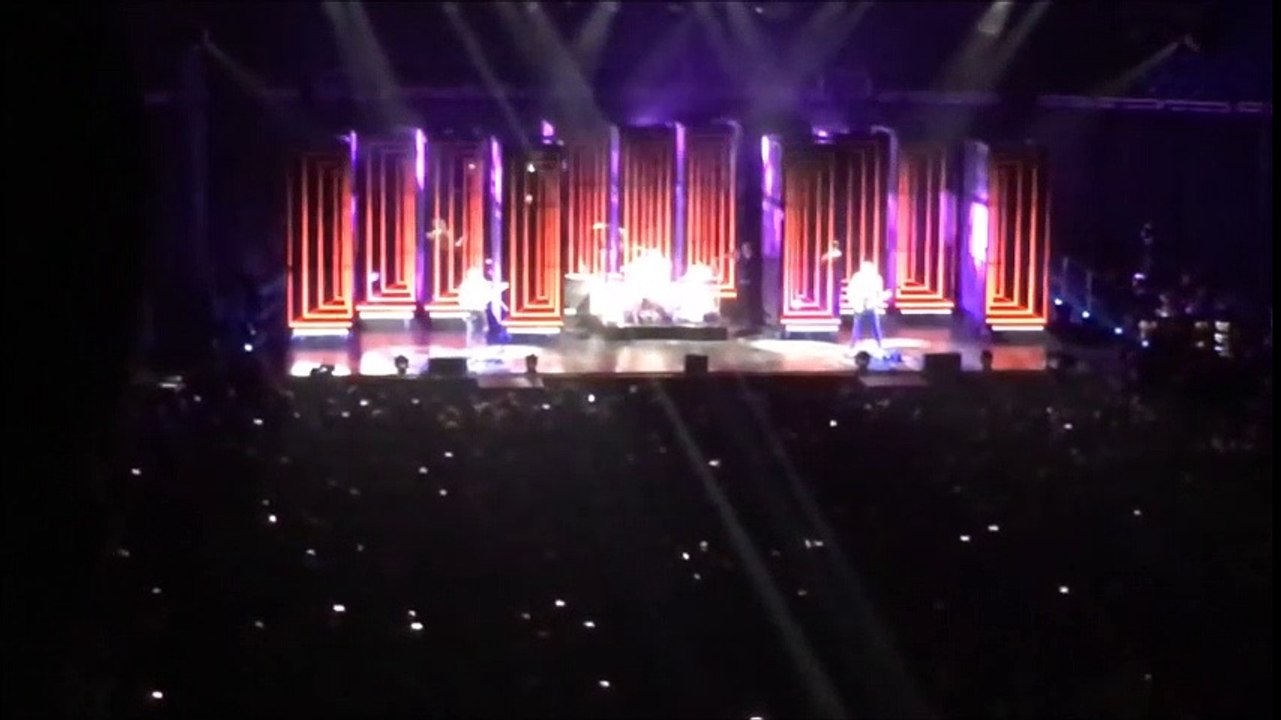 Muse - Supermassive Black Hole, Orlando Sapphire Now, 05/18/2017