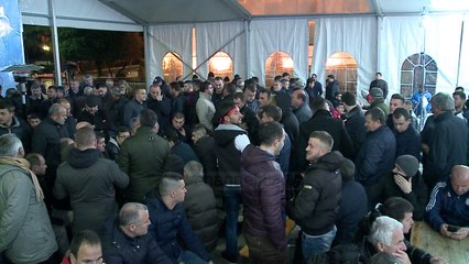 Nata e parë në tenda - Top Channel Albania - News - Lajme