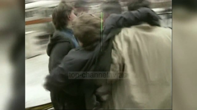 Vdes kleriku i verbër, planifikoi sulme në Nju Jork - Top Channel Albania - News - Lajme