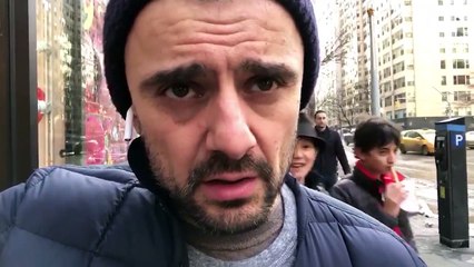 BE THE BIGGER PERSON _ DailyVee 157-sB8mm__PulA