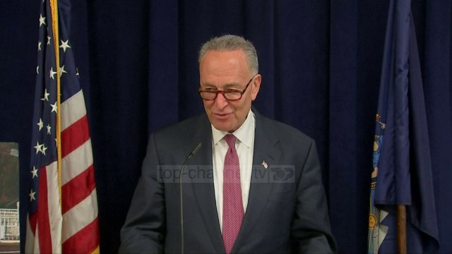 Drejtori i FBI hedh poshtë akuzat e Trump për përgjim - Top Channel Albania - News - Lajme