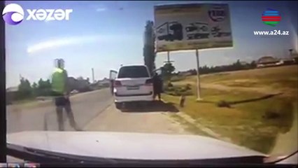 Azərbaycanda polis cərimə yazmaq istəyərkə həyat xilas etdi