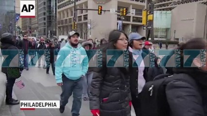 PROTESTA “DITA PA EMIGRANTE” NE DISA QYTETE TE SHBA KUNDER TRUMP - News, Lajme - Kanali 8