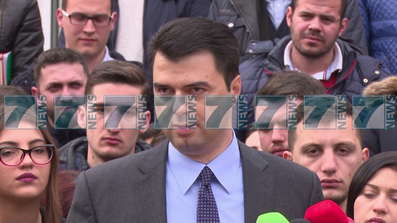 BASHA APEL PER PROTESTEN, "DO JETE PAQESORE, POLICIA TE MOS PROVOKOJE" - News, Lajme - Kanali 7