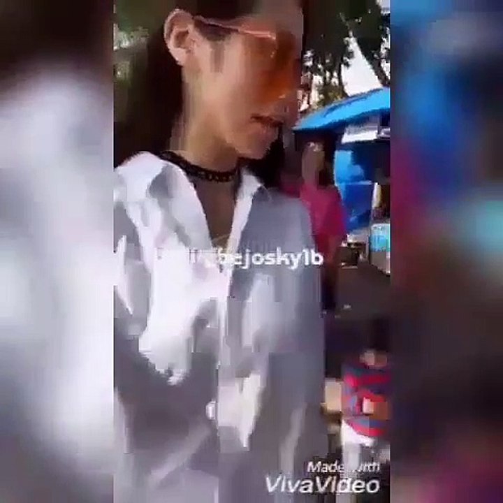 El Barack Alexander & Mama Jessica Iskandar Liburan di Pantai Nusa Lembongan Bali