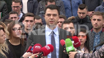 Basha mbledh aleatët para protestës: Policia të mos provokojë!