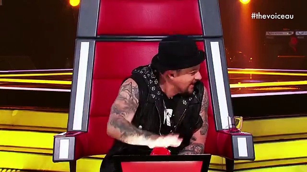 Joel Madden s Chair Fail   The Voice Australia 2014
