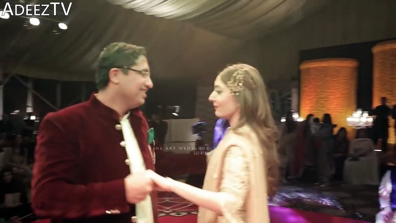 Sharmeela Farooqui Dance with her Husband