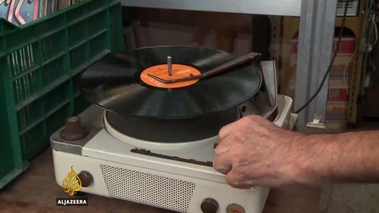 Radio La Colifata Argentina's 'loony radio' The Listening Post