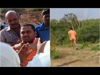 Fake swami beaten by Publics in Dharwad