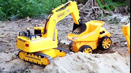 Police Car Cartoon For Children, Video for children Mobile Suit Gundam Toy Car Radio, Car Radio, Makro. Toy car