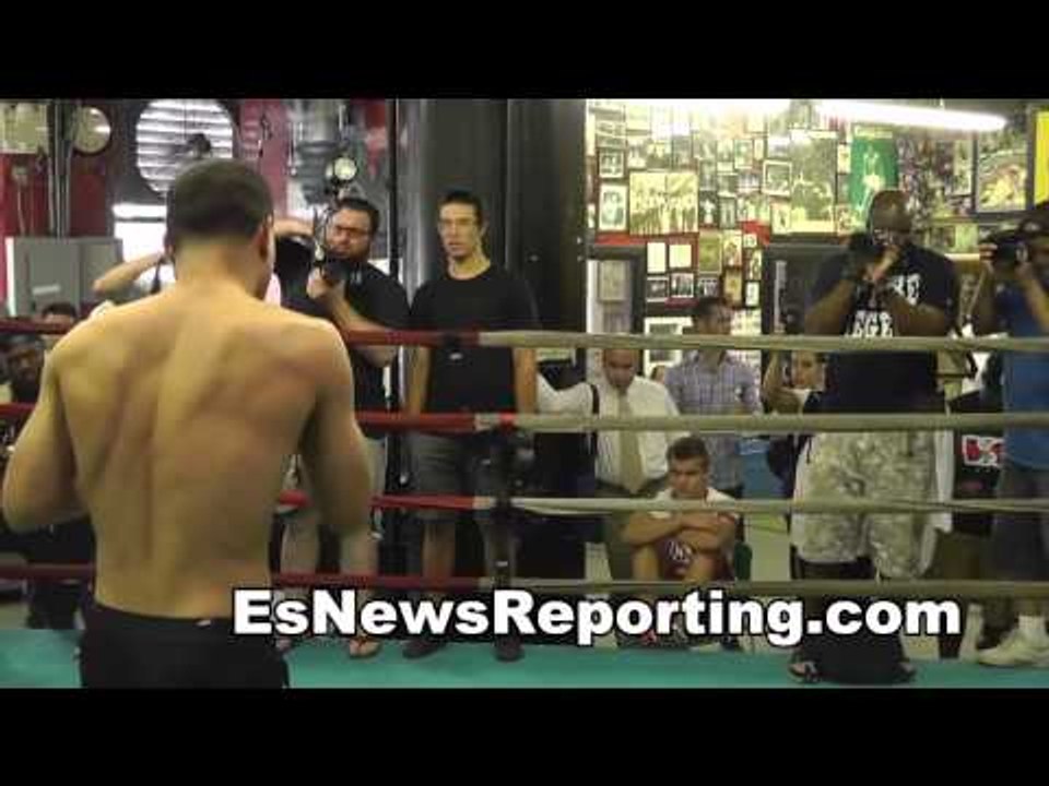 DANNY GARCIA Beats Paulie Malignaggi in Ref Stops Fight in 9 - EsNews