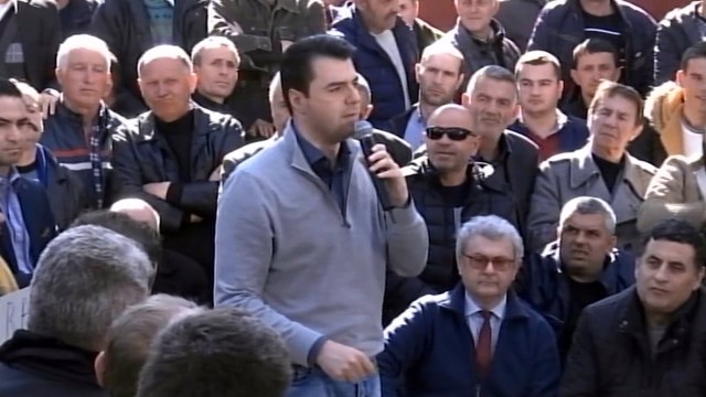 Report TV - Basha me naftëtarët: Nuk ka pazare vetëm qeveri teknike