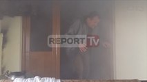Report TV - Elbasan,banesa përfshihet nga flakët s’ka të lënduar,vetëm dëme materiale