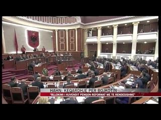 Hahn: Keqardhje për bojkotin - News, Lajme - Vizion Plus
