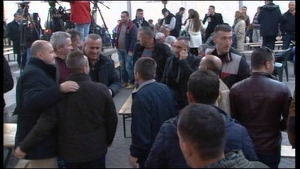 Ora News - Kërkesa e pakapërcyeshme e PD dhe një porosi për Fleckenstein