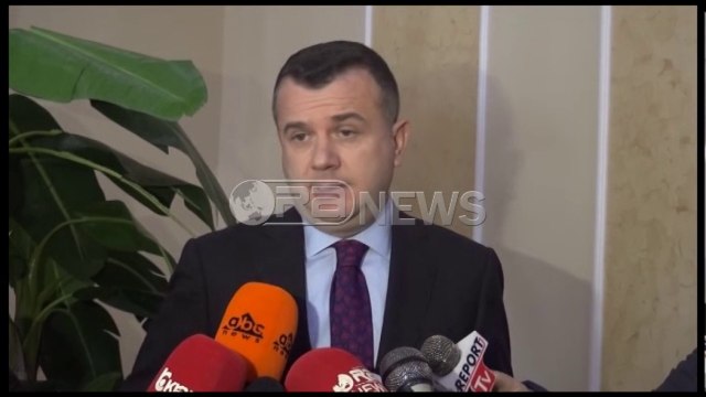 Ora News - Protesta e opozitës - Balla: PD stisi bojkot për bllokimin e komisioneve të Vetingut