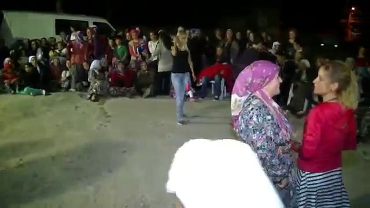 oyun dedigin boyle oynanir.