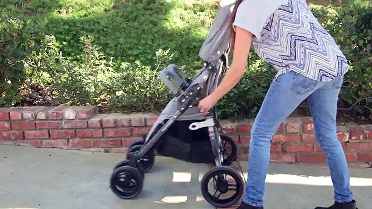 Des astuces poussette pour les parents