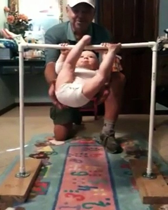 Baby Does Chin Ups