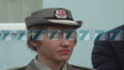 MINISTRJA KODHELI TAKIM ME TE RINJTE NE BURREL, "BEHUNI PJESE E USHTRISE" - News, Lajme - Kanali 7