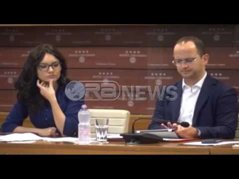 Ora News - Bushati në Shkodër sulmon kryebashkiaken Voltana Ademin