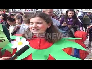 Ora News – Karnavalet në Berat, qyteti muze në atmosferë festive