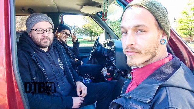 Forest Wars - BUS INVADERS Ep. 1153