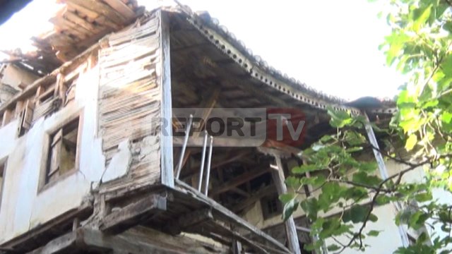 Report TV - Lezhë, monumentet e kulturës drejt degradimit, Çuni: S'ka fonde