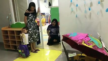 El Barack Alexander Senang Banget Sekolah di Antarin Mama Jessica Iskandar