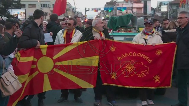 Protestat kundër koalicionit LSDM dhe partive shqiptare