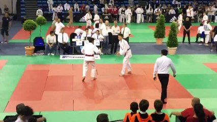 Tournoi international de Toulon le 3.6.17 Demi finale de Léo.