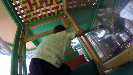 VLOG - Fun indoor & repas chez QUICK - Aire de jeux intérieure