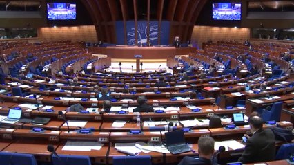 Ora News – Reporeret në KiE: PD të kthehet në Parlament, bëni Vettingun