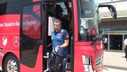 A Milli Futbol Takımı, Makedonya'ya Gitti