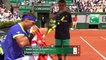 Roland-Garros 2017 : Le nouveau break de Nadal avec le filet qui s’en mêle (1-6, 1-2)