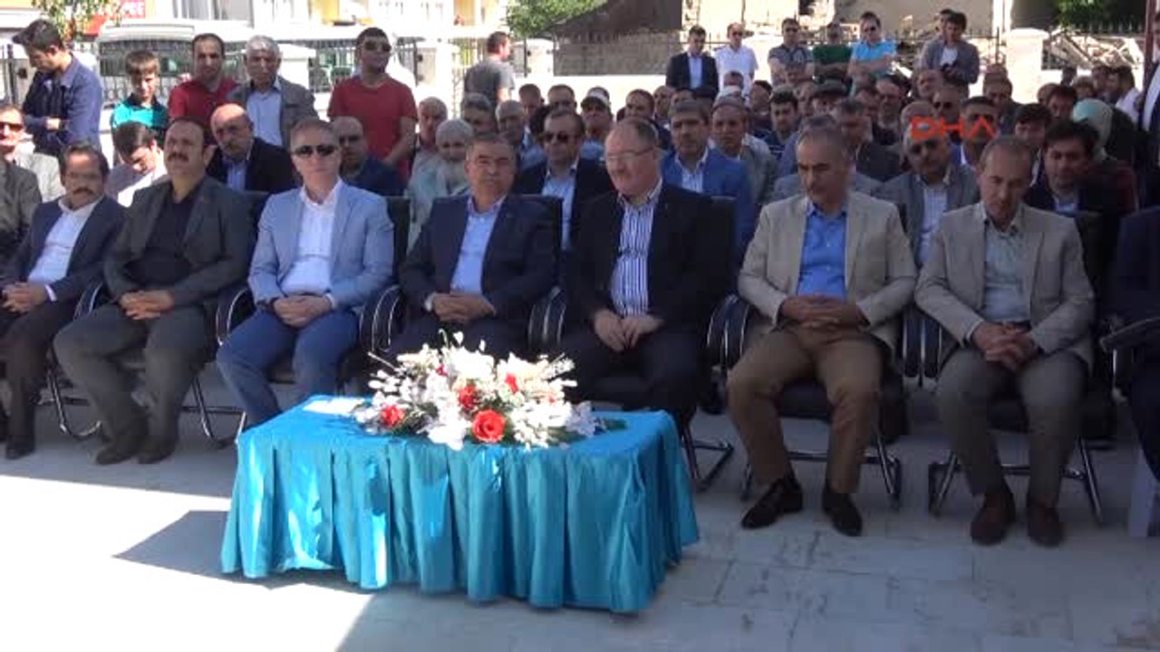 Sivas Bakan Yılmaz: Rektör Eşinin Atamasını Doğru Bulmuyorum