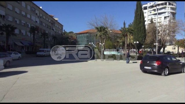 Ora News – Vlorë, 31-vjeçari pronar lokali qëllon me armë manovër konkurrentin