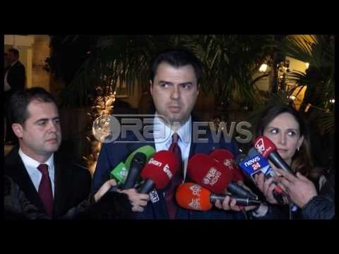 Ora News – Mogherini nuk bind Bashën: PD jo në parlament për Vettingun. Qeveri teknike